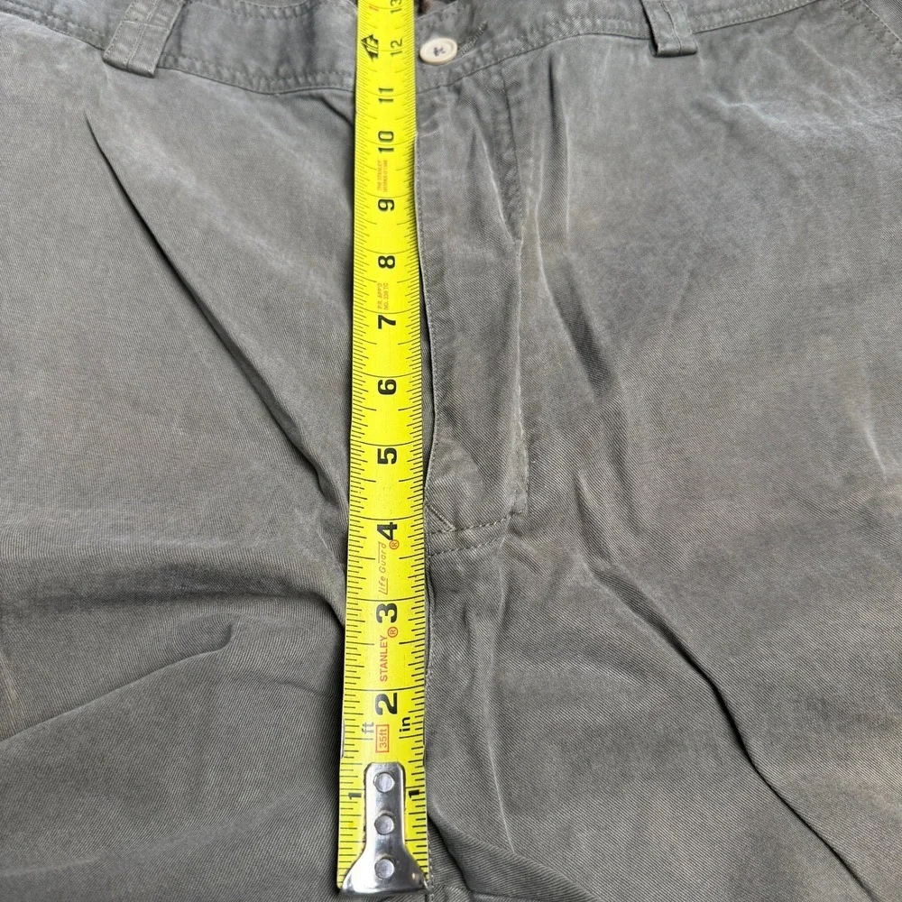 Tommy Bahama Mens Silk Blend Flat Front Casual Shorts Taupe Brown Size 40